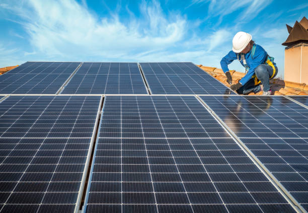 Best Solar Panel Roofing Installation  in Raymond, IL